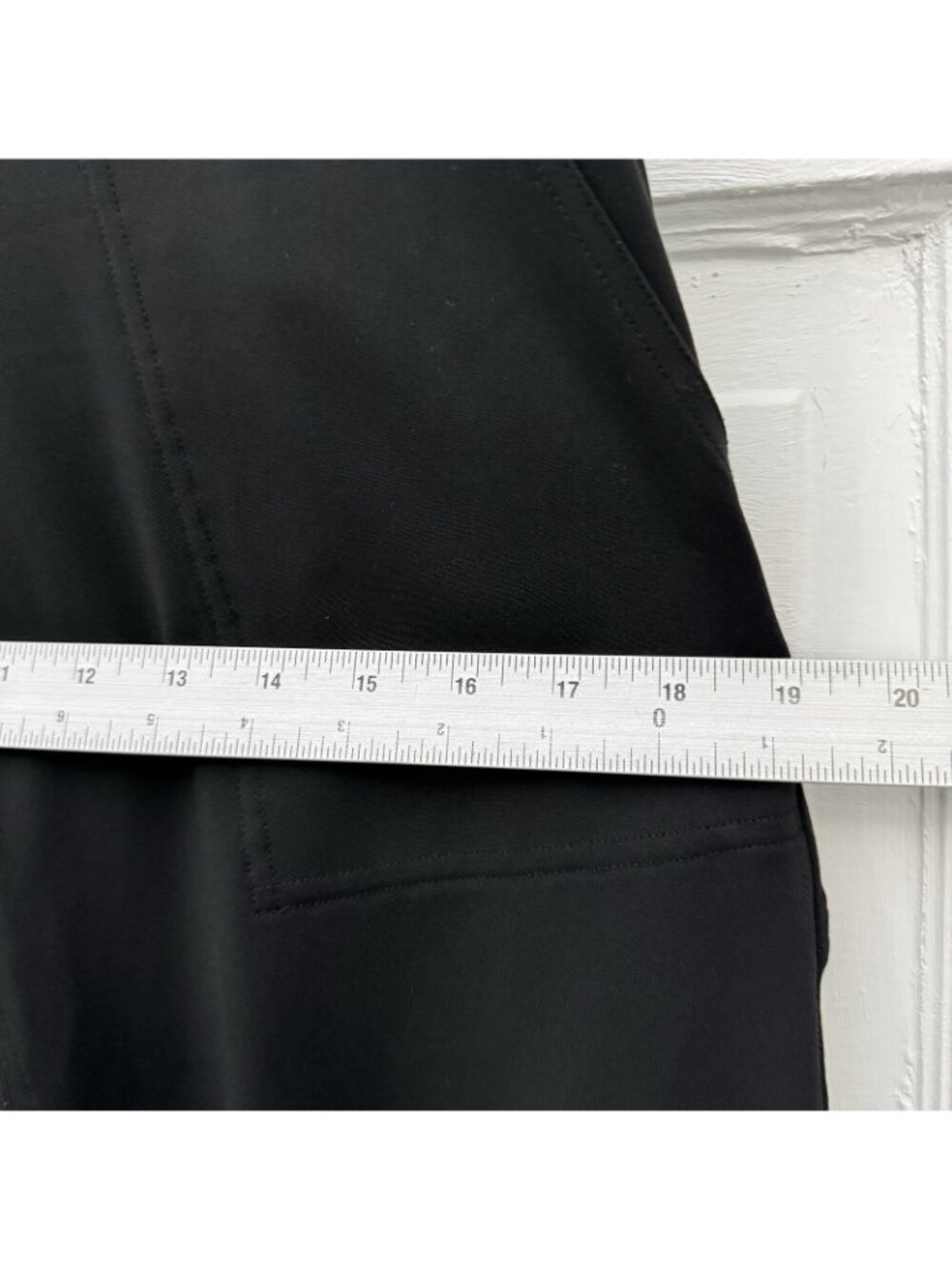 Athleta Venice High Rise Jogger Pants Medium Petite Black Zip Pockets - Picture 14 of 16